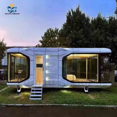 capsule House